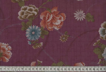 Tissu Japonais pivoine mauve dans Motifs traditionnels par Couture et Cie