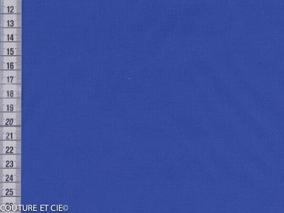 Popeline bleu roi dans Tissus unis par Couture et Cie