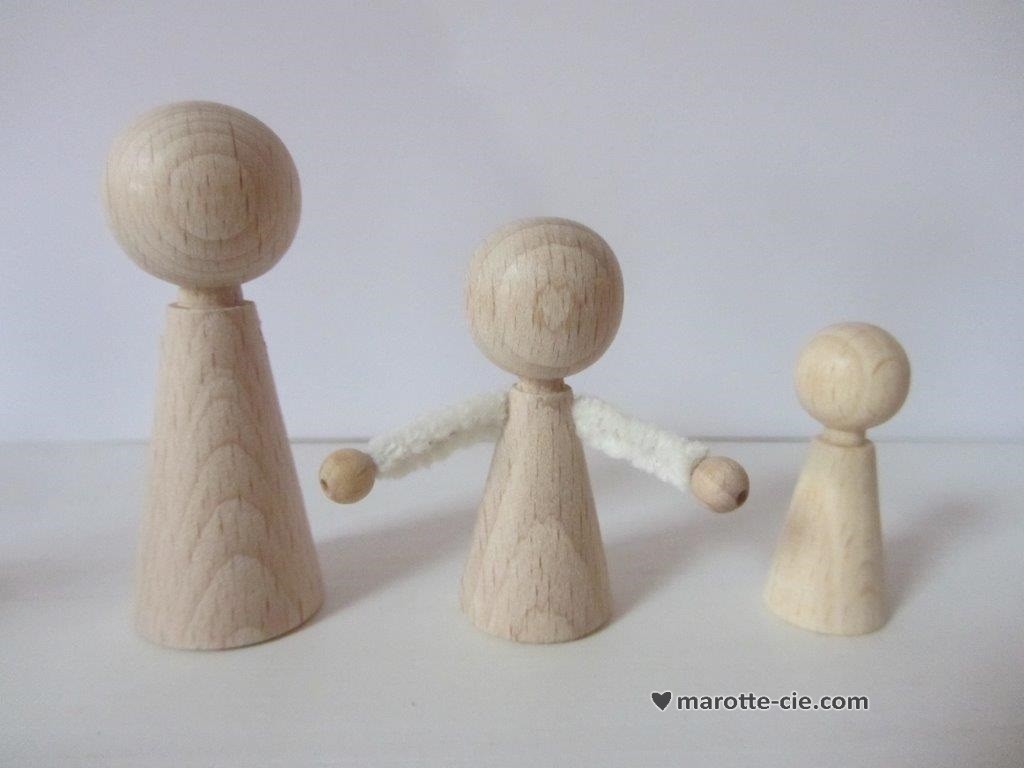 LOT 3 POUPEES BOIS avec emmanchures dans Fournitures diverses par Marotte et Cie